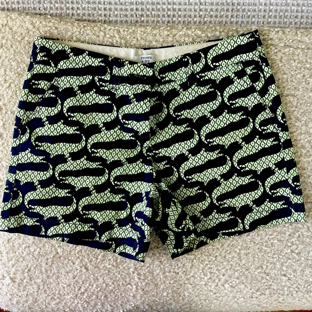 Crown & Ivy shorts